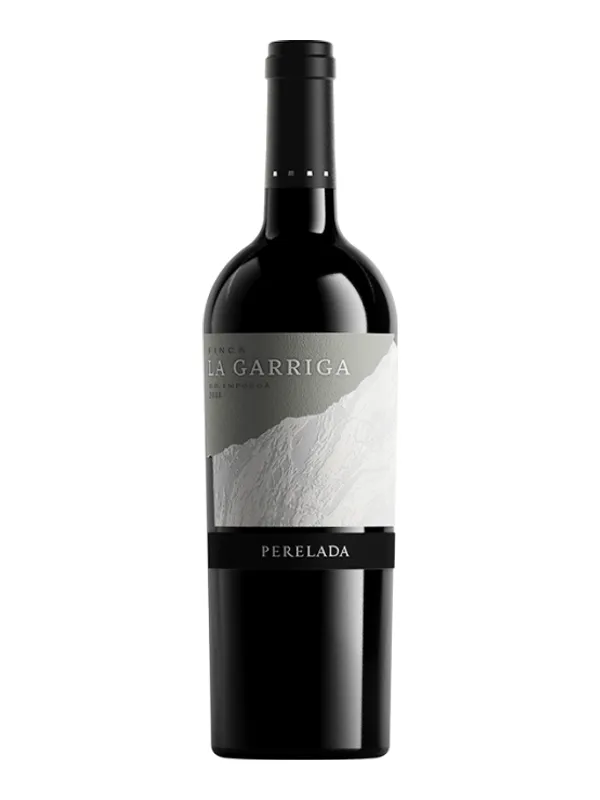 Botella de Perelada Finca La Garriga 2022