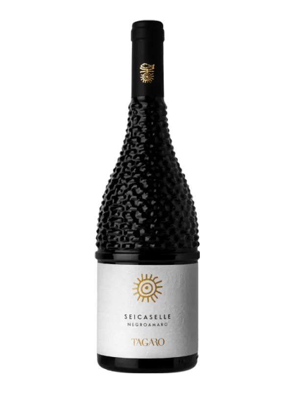 Botella de Seicaselle Negroamaro - Tagaro 2024